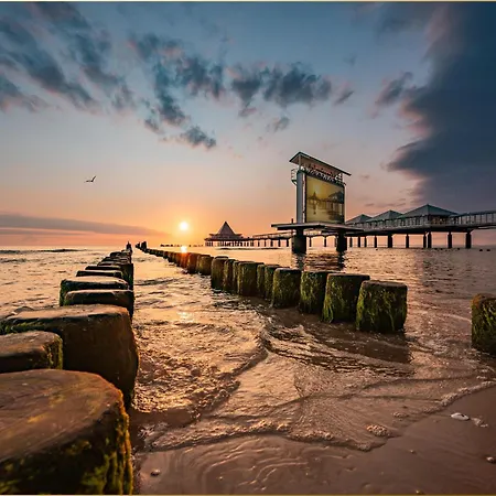 Doris Bng 9 Auritz * Heringsdorf (Usedom)